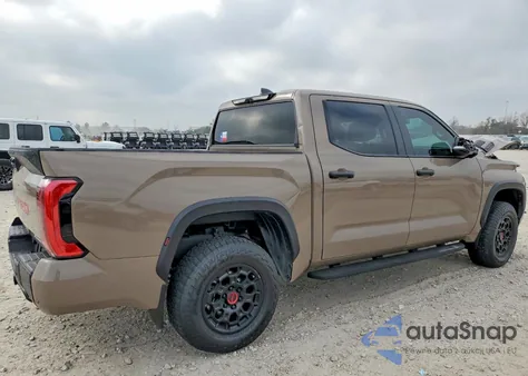 2025 Toyota Tundra Crewmax Limited из США, поврежденный, VIN 5TFPC5DB5SX102709
